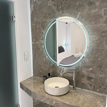 2s Luxnest * Naxos City